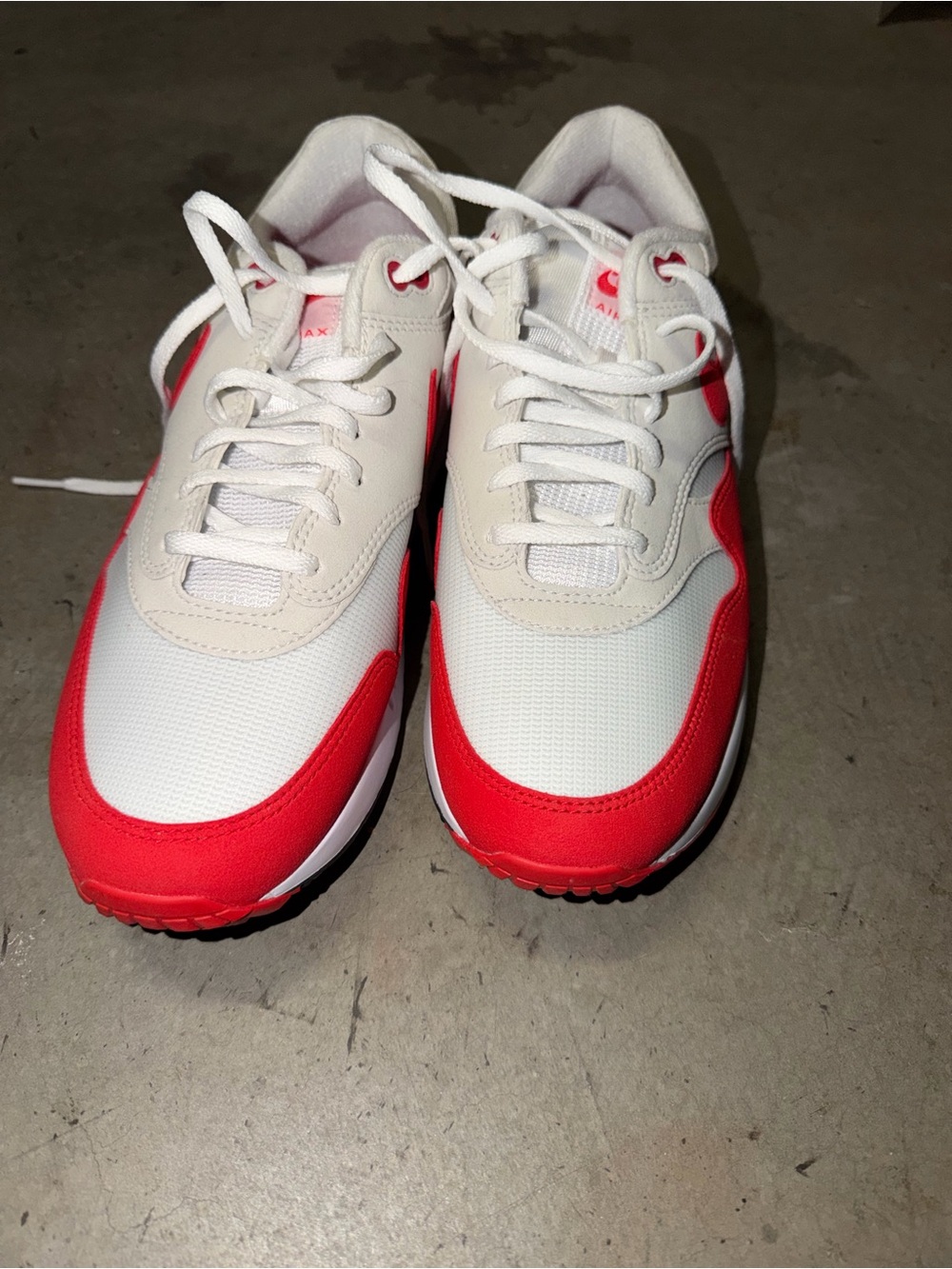 NWOT Nike White and Victory Red Air Max Golf Shoes - Picture 2 of 7